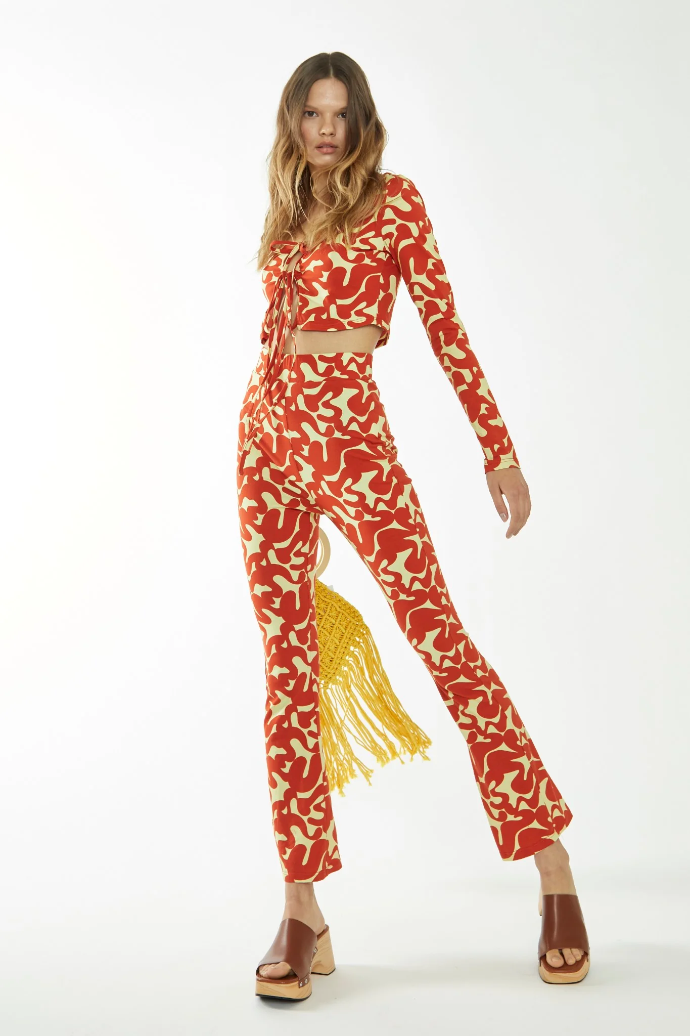 Banana-Orange Squiggle Scoop Neck Crop-Top - Image 3