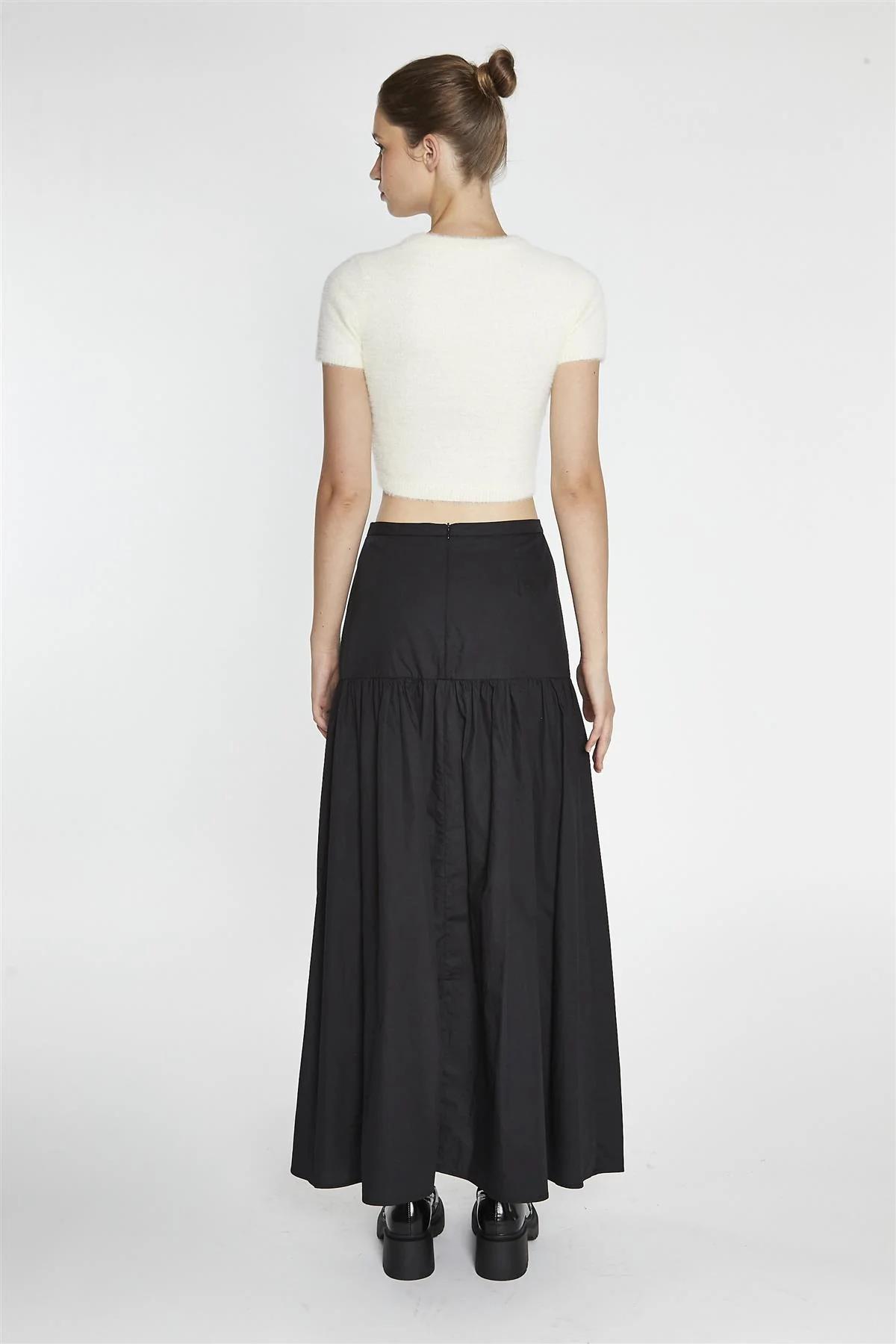 Black Dropped Waist Maxi-Skirt - Image 2