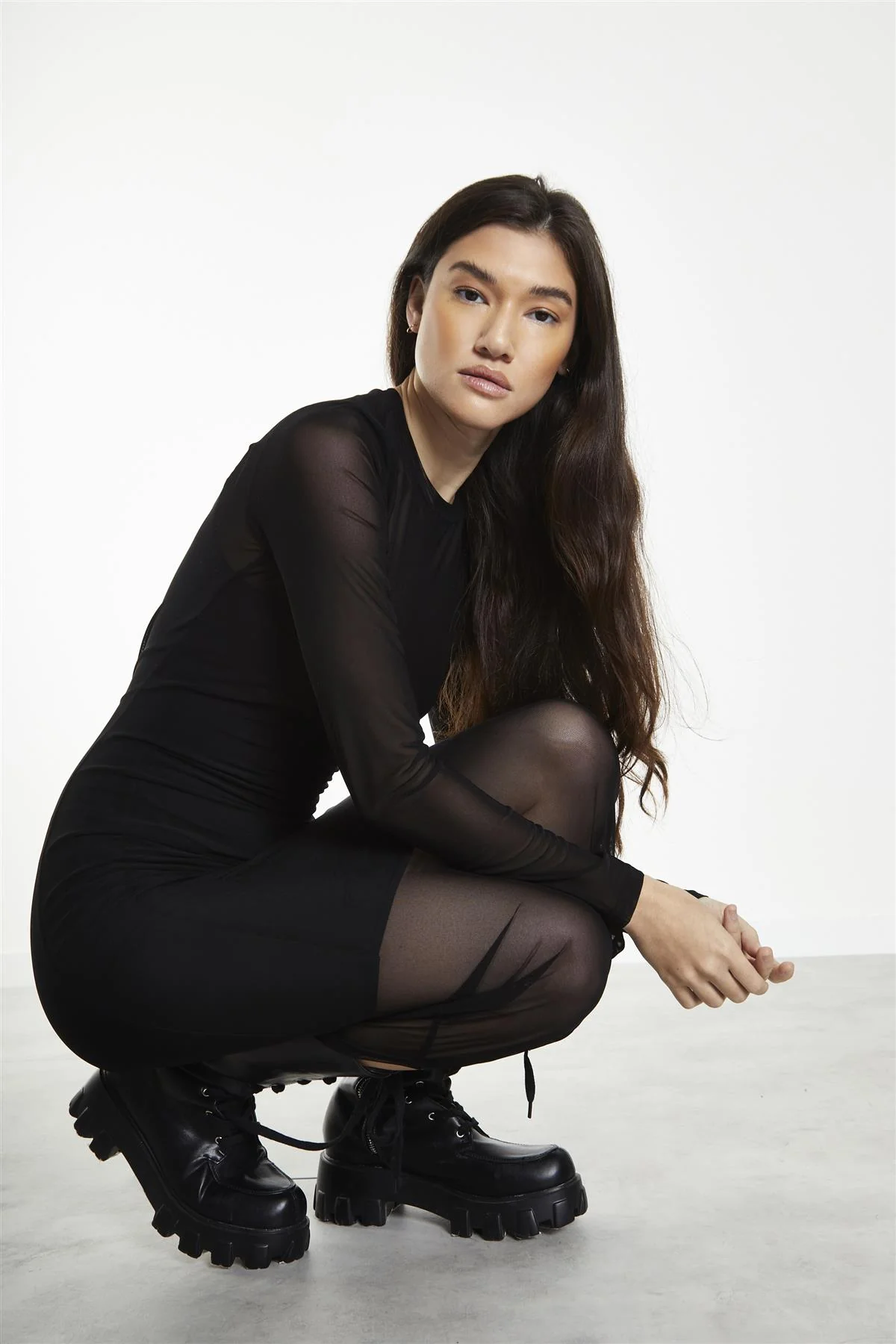 Black Mesh Crew Neck Midi-Dress - Image 3