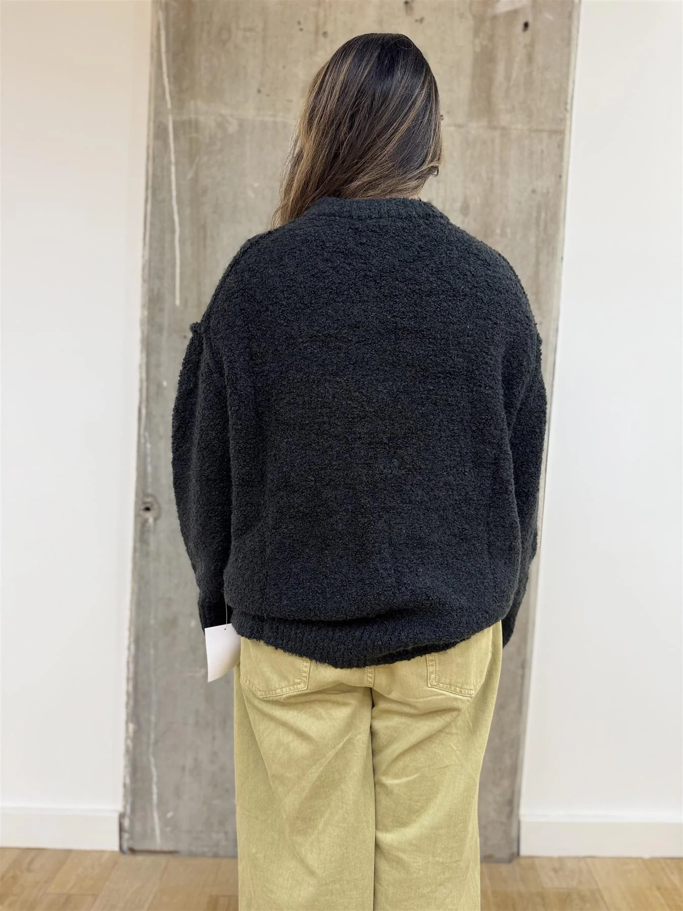 Black Oversized-Jumper - Image 5