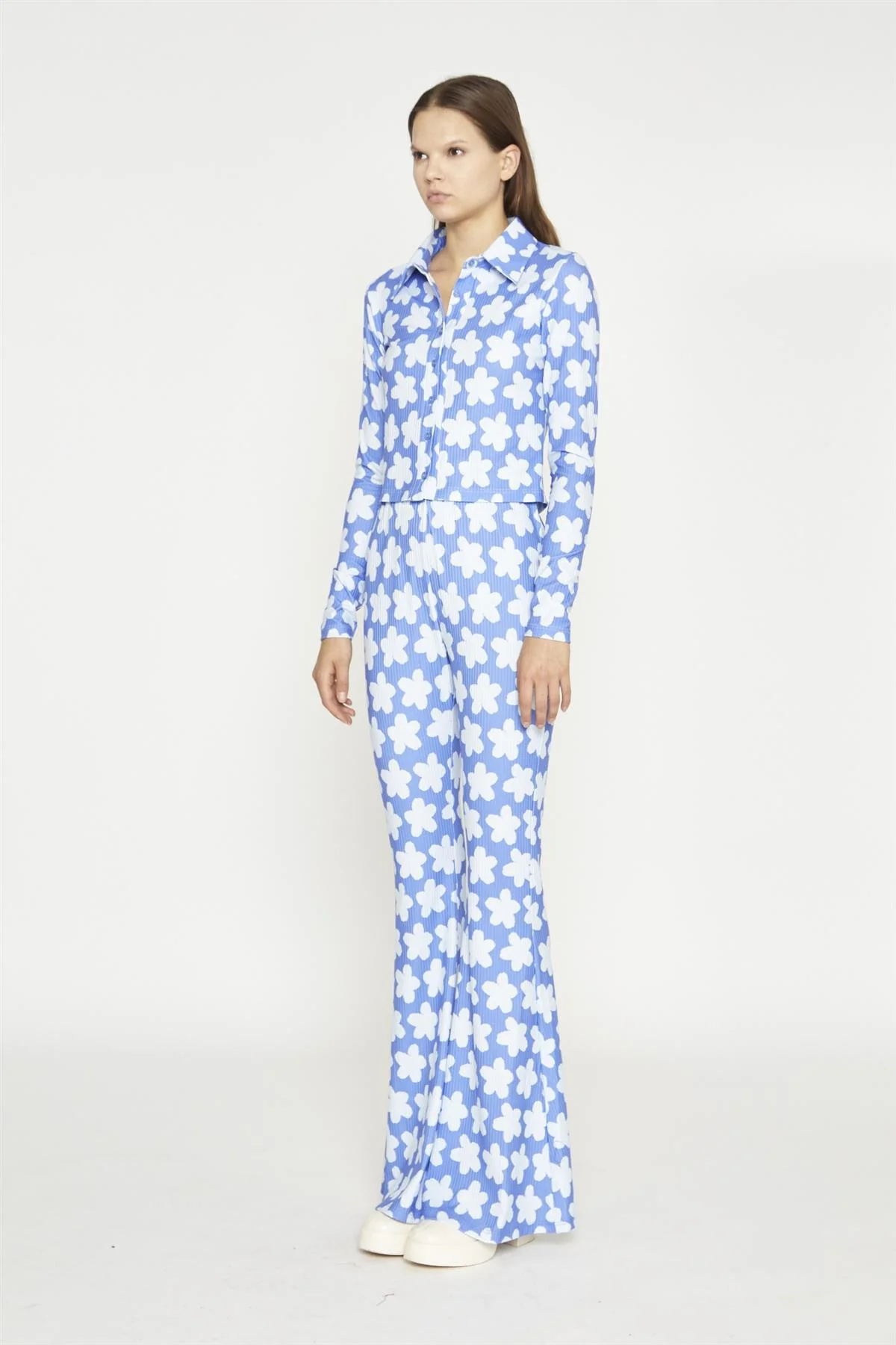 Blue-Large Flower Long-Sleeve Skinny-Fit-Shirt - Image 4