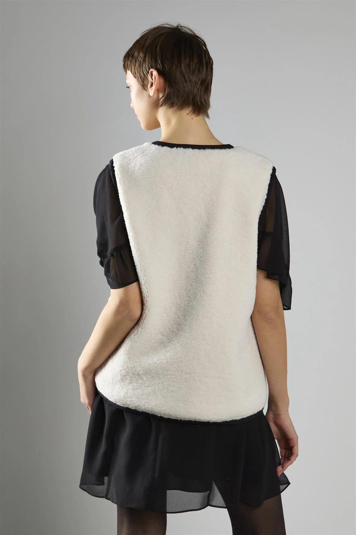 Cream Black Front Tie Sherpa Gilet - Image 2