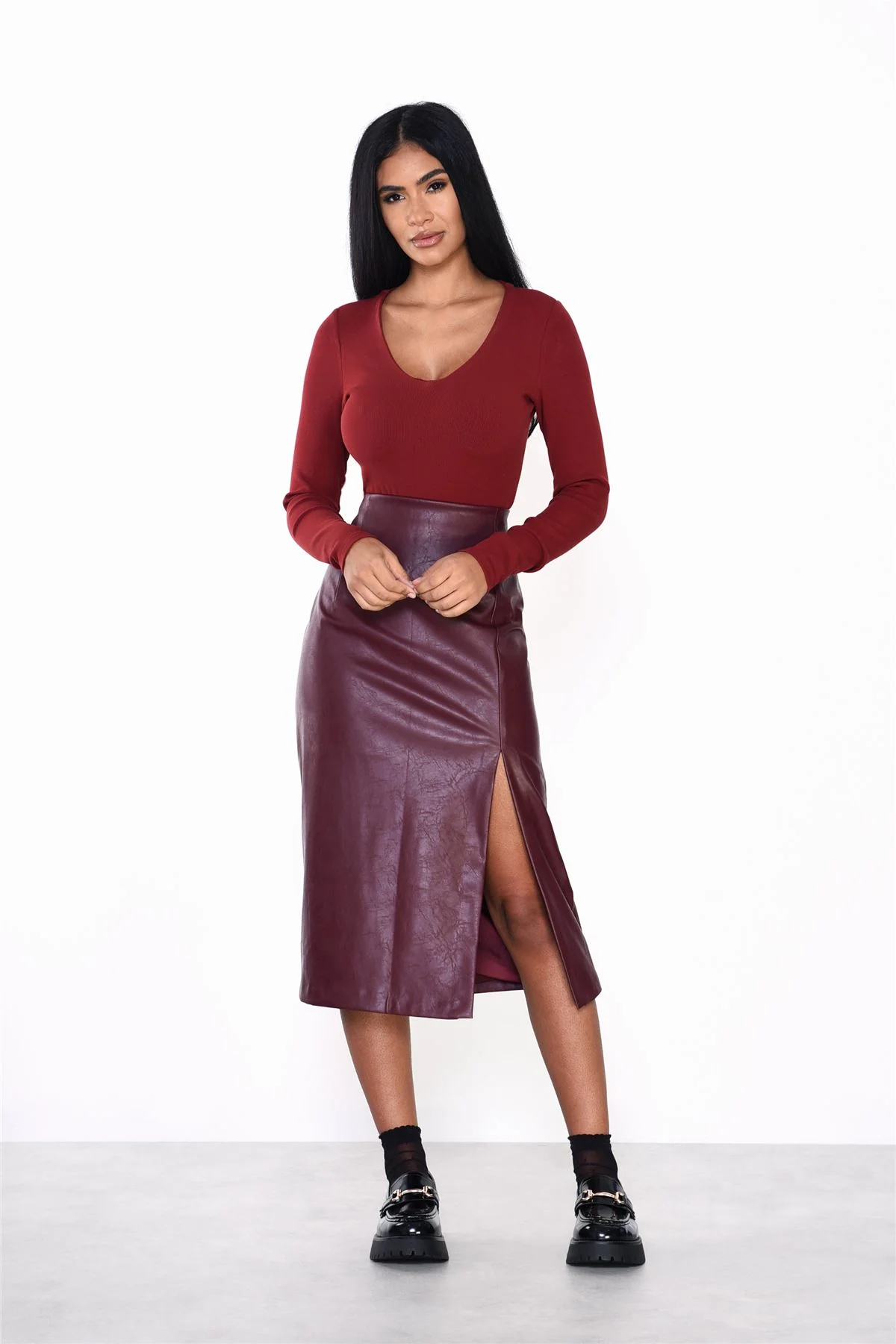 Deep Red Scoop Neck Long-Sleeve-Bodysuit