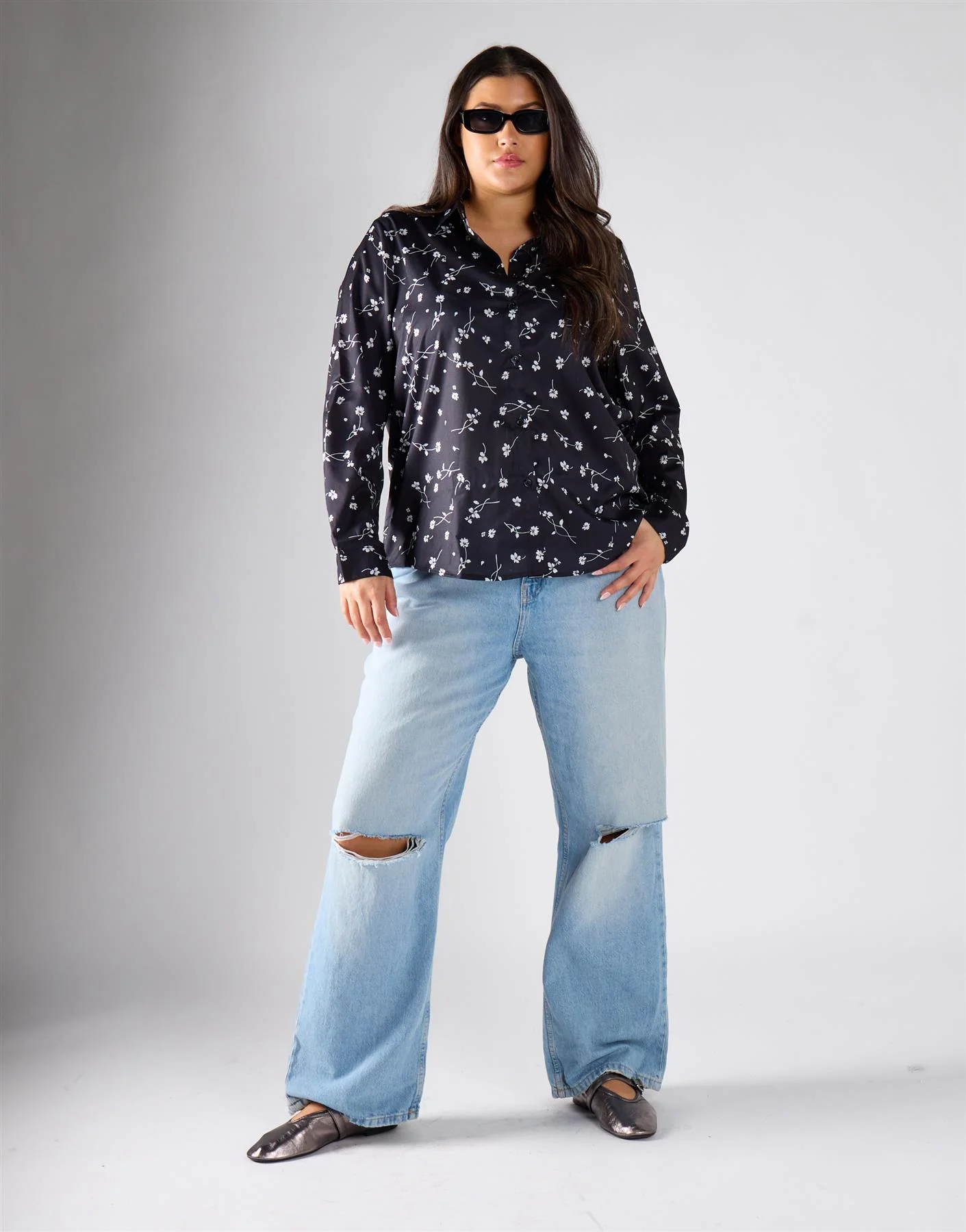 Glamorous Curve Black Small Flower Blouse
