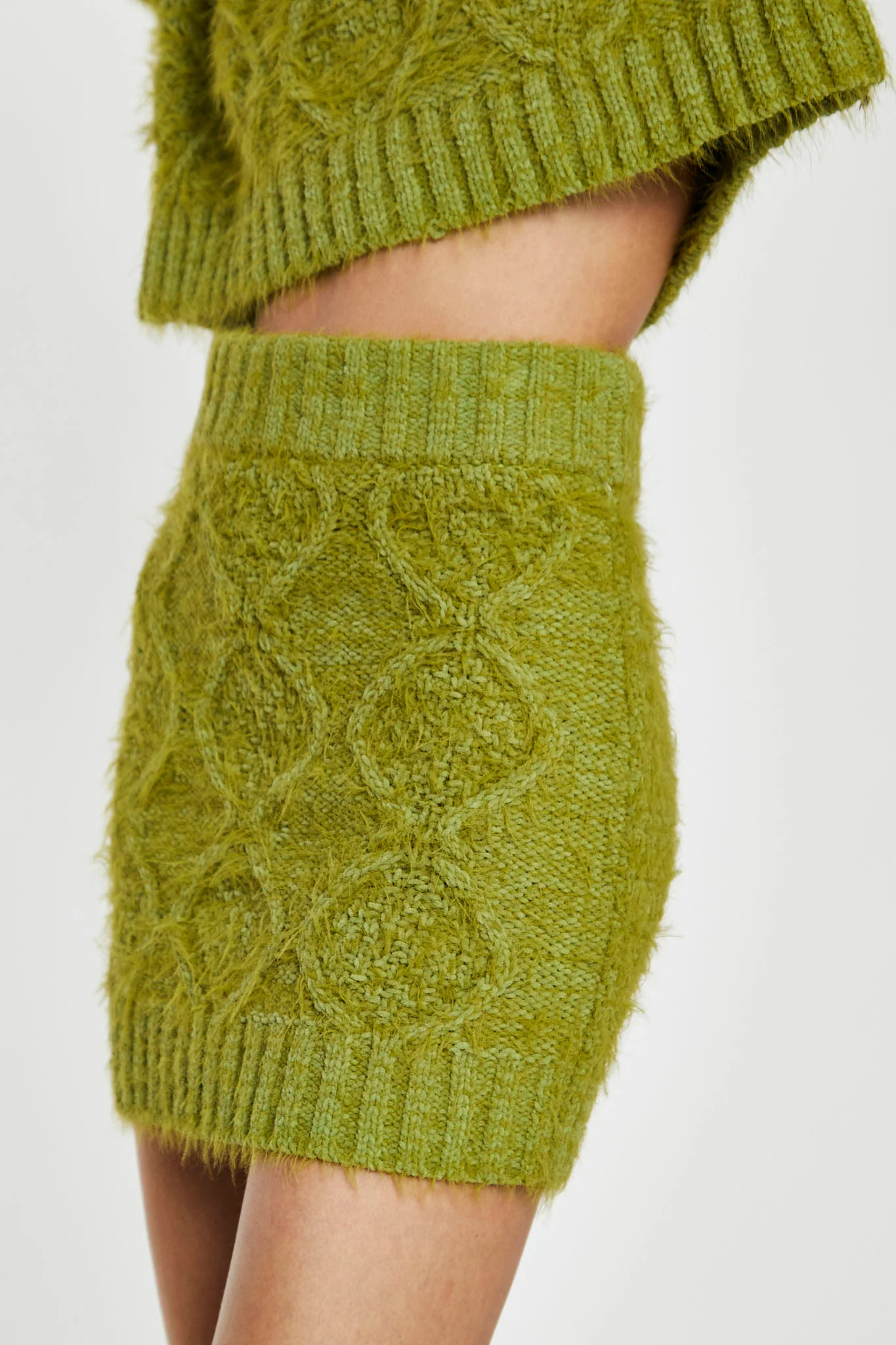 Grass-Green Cable-Knit Mini-Skirt - Image 3