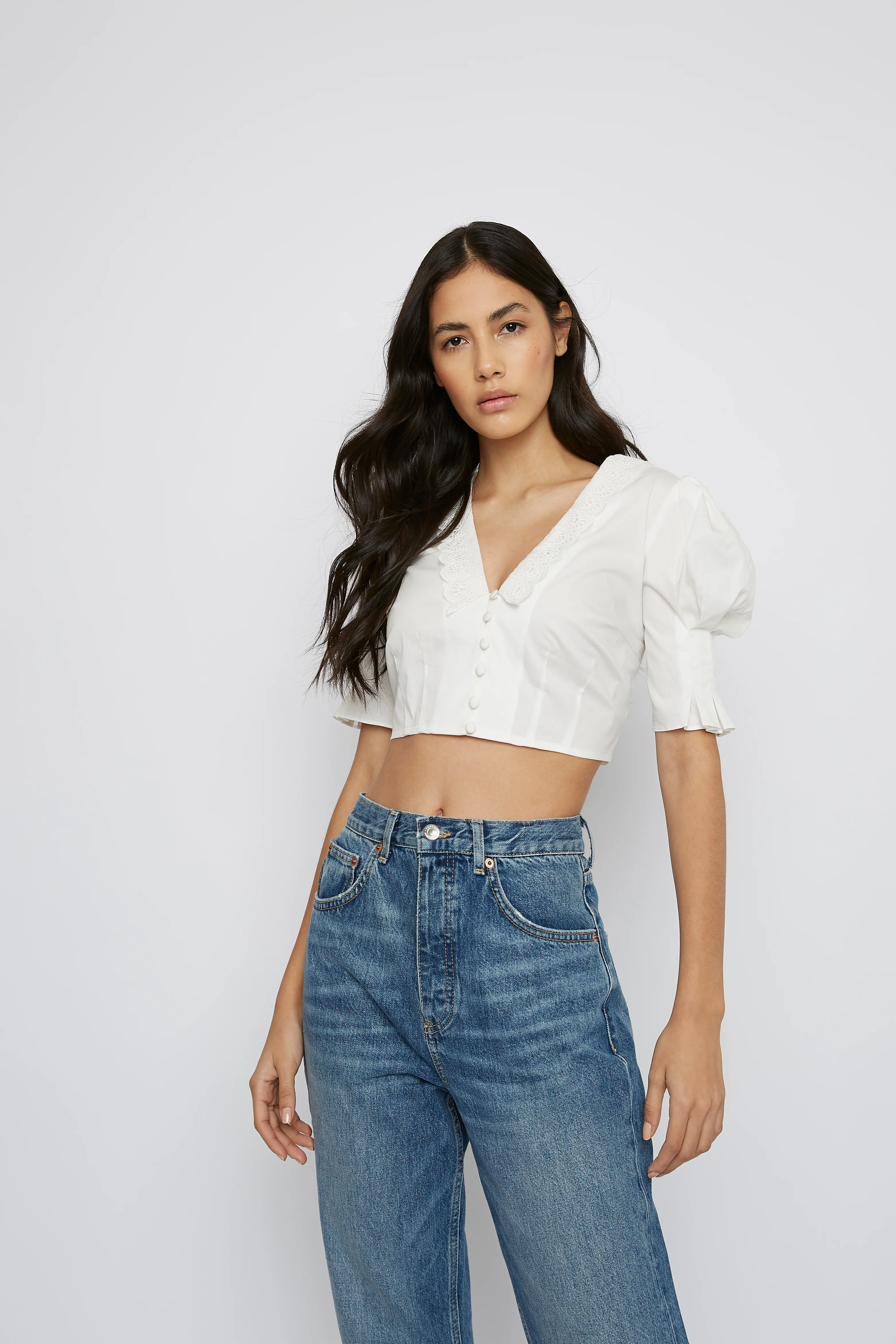 Off-White Button-Down Crop-Top - Image 3