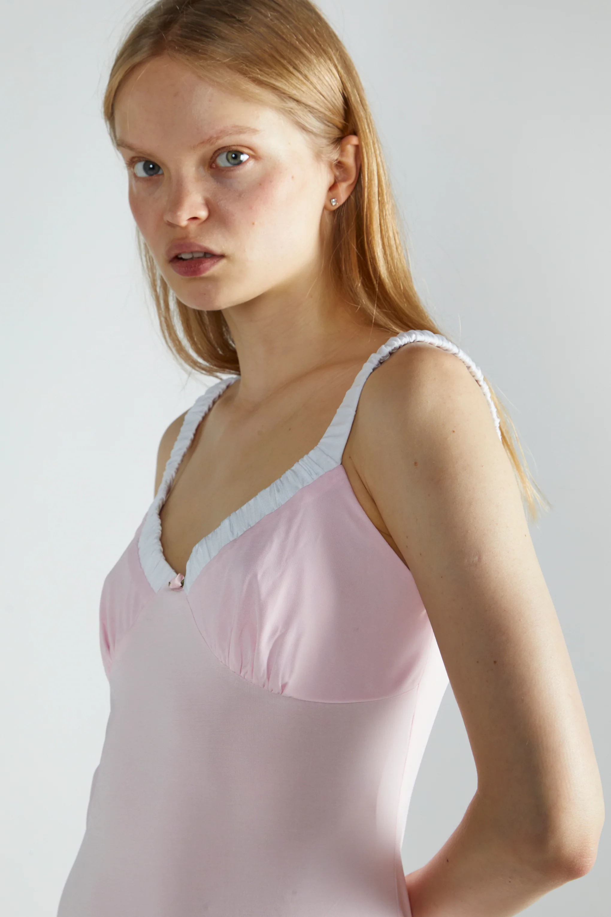 Light-Pink-White V-Neck-Midi-Dresses - Image 4