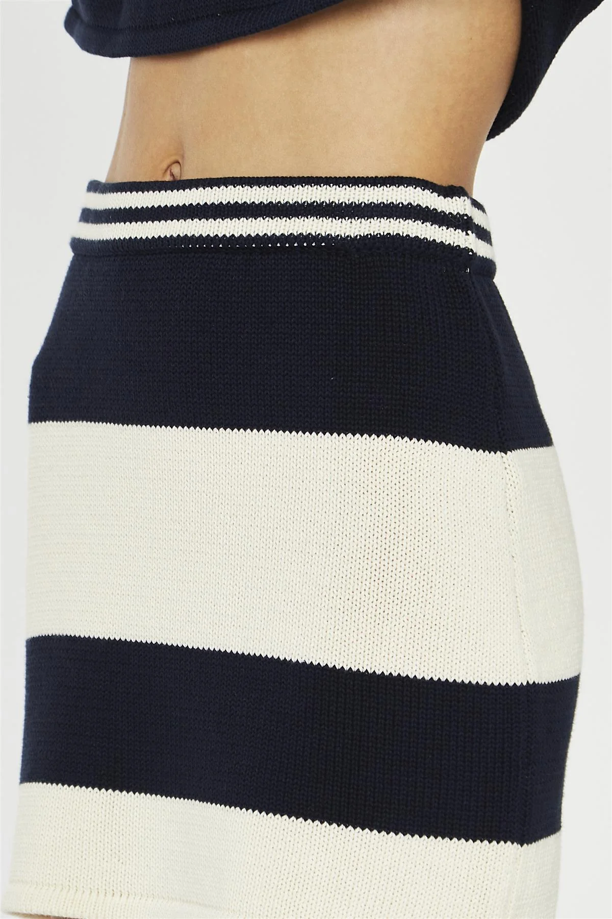 Navy-Cream Stripe Bodycon Knitted Mini-Skirt - Image 5