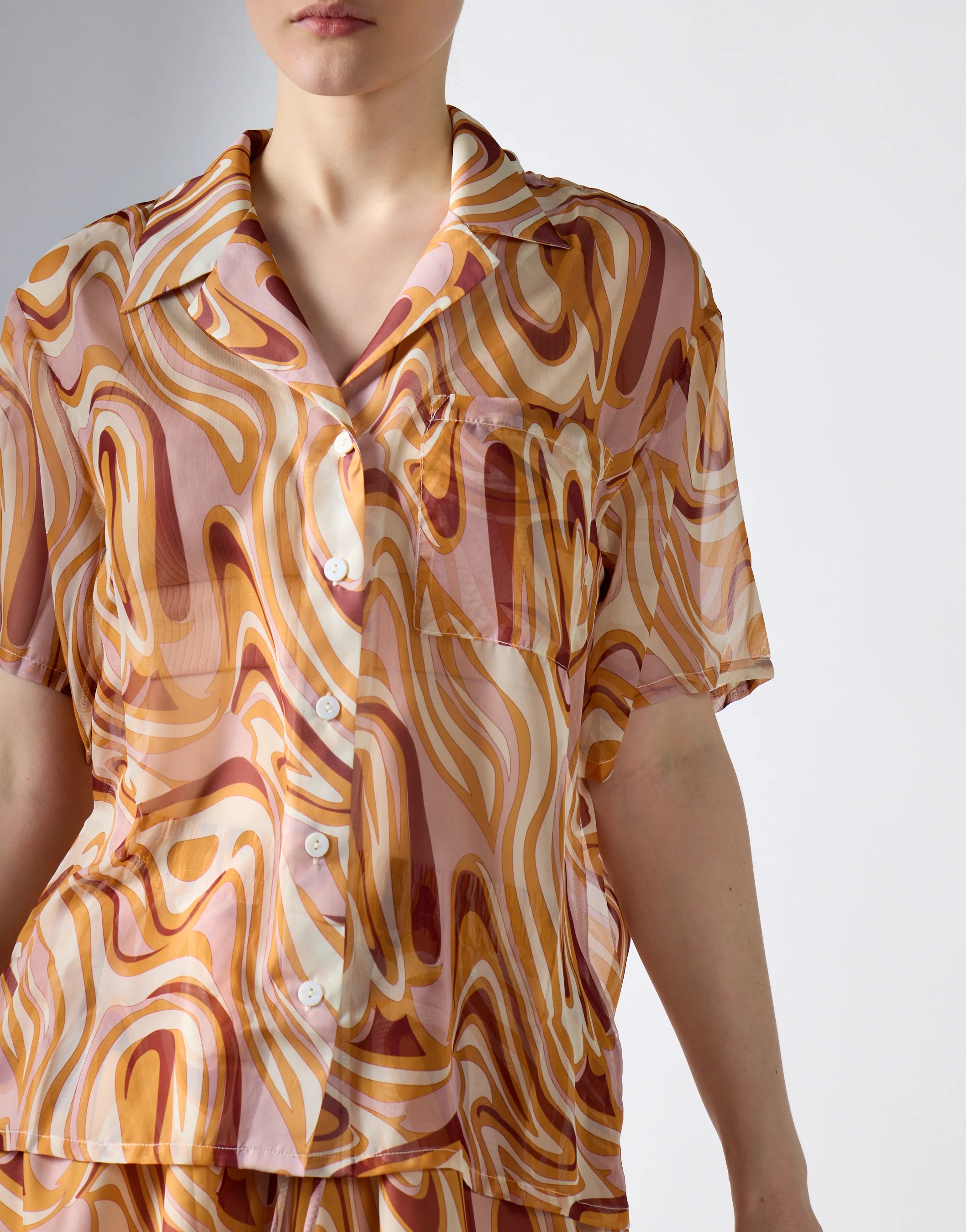 Retro-Marble Sheer Short-Sleeve-Top - Image 3