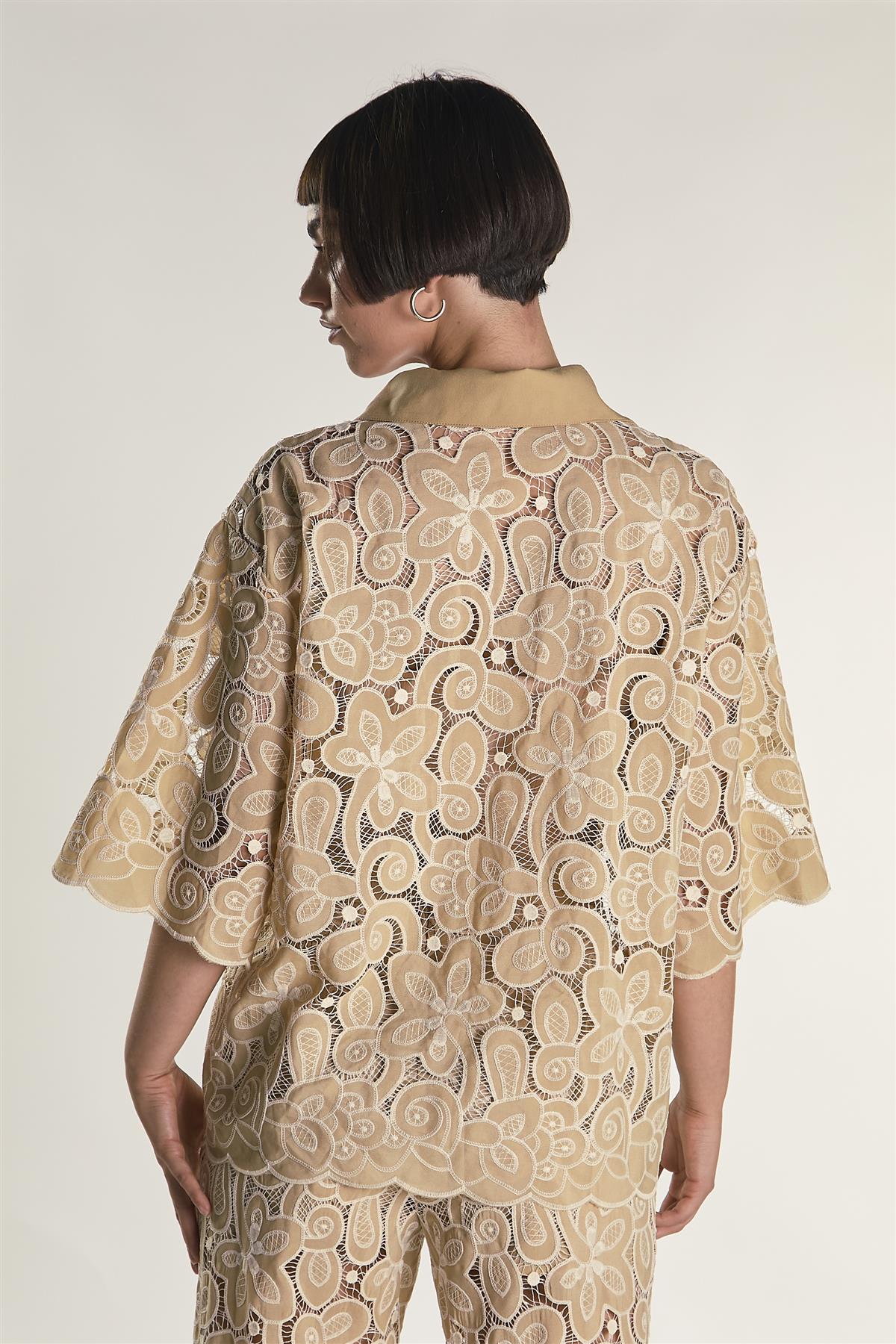 Sand Embroidered Flare Short Sleeve Shirt - Image 3