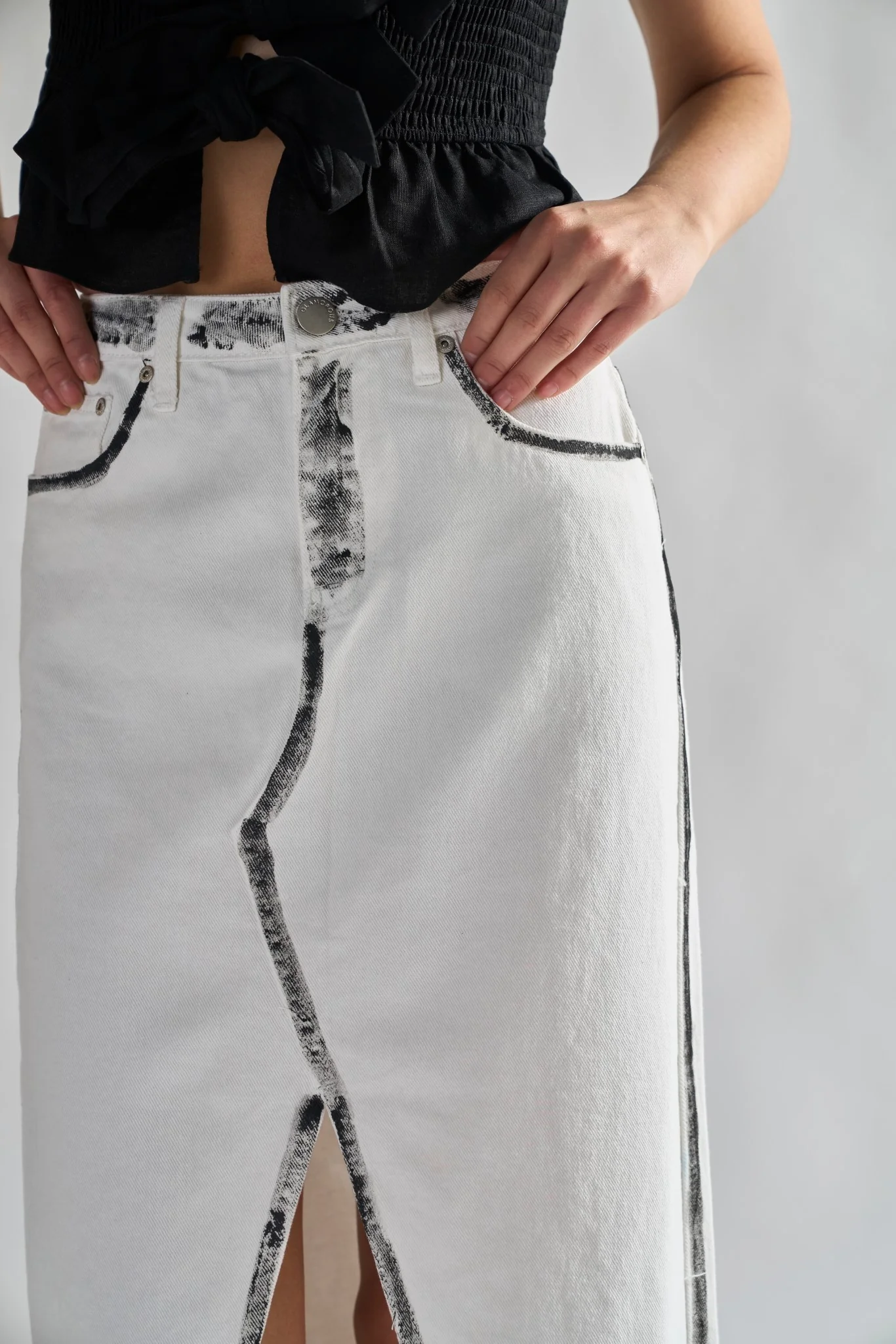 White-Black Edges Denim Straight Midi-Skirt - Image 3