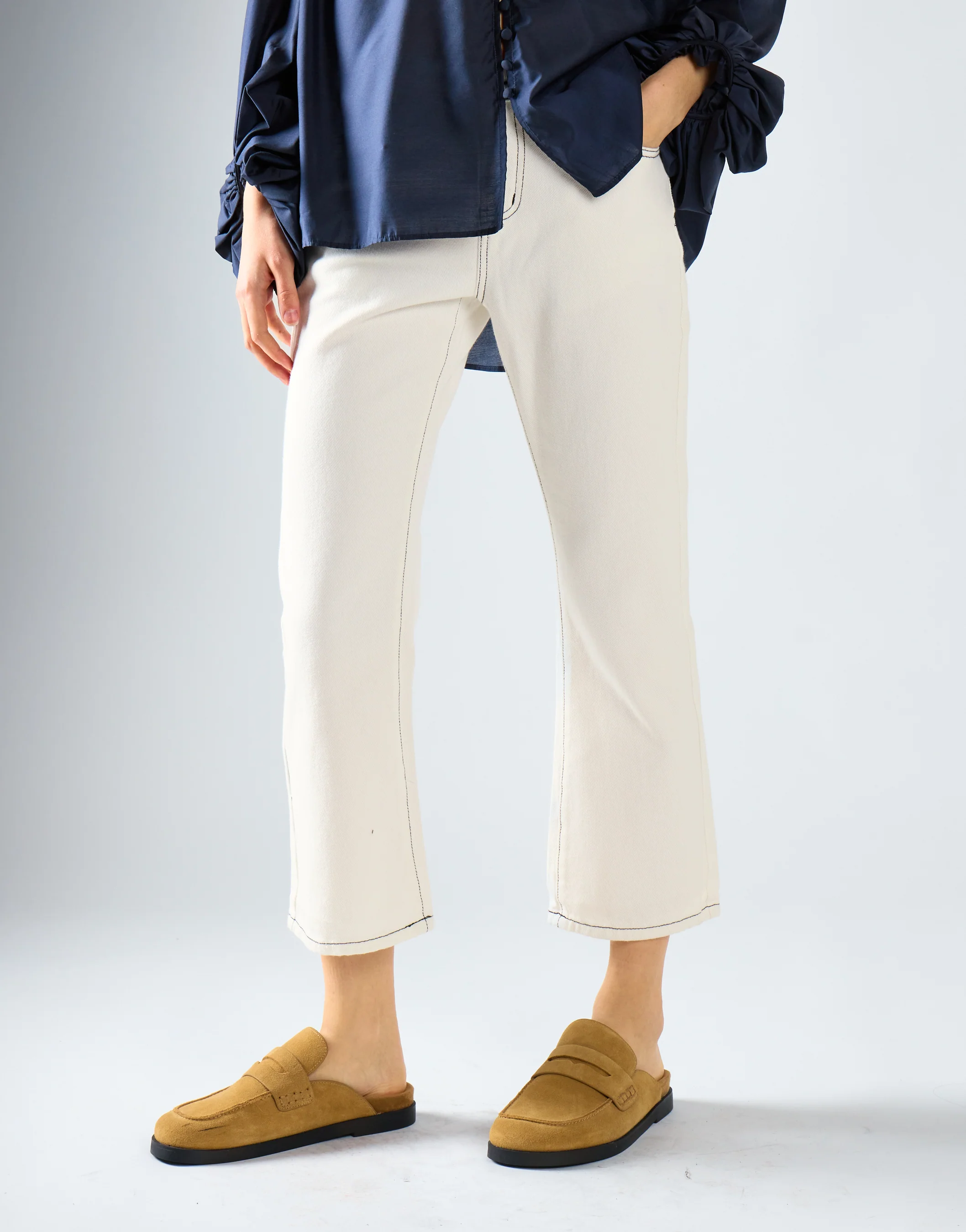 White High-Waisted Ankle Length-Jeans - Image 3